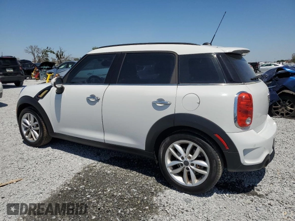 2012 MINI Countryman S with VIN WMWZC3C55CWL81446, listed as a Copart auction lot 53487695 with 155,293 mi miles and Clean Title. Bid and sale history available at DreamBid. Image 2.