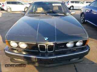 1987 BMW M6 z VIN WBAEE1405H2560004, wystawiony jako Copart lot #85741934 z przebiegiem 124 692 mil mil oraz Czysty tytuł • Clean title. Historia ofert i sprzedaży dostępna na DreamBid. Obrazek 5.