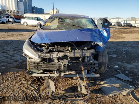 2022 Nissan Sentra SR with VIN 3N1AB8DV6NY219497, listed as a Copart auction lot 43077245 with Not Provided miles and Salvage Title. Bid and sale history available at carsss.com. Image 5.