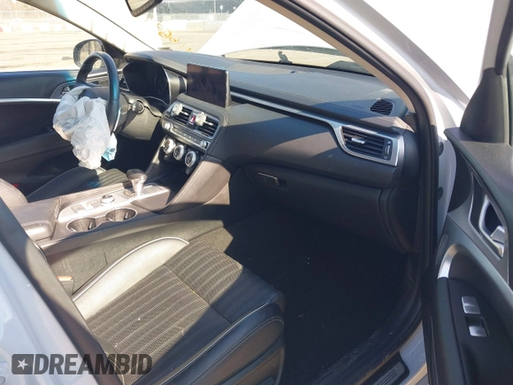 2022 Genesis G70 2.0T with VIN KMTG34TA7NU098169, listed as a IAAI auction lot 41669449 with 39,180 mi miles and . Bid and sale history available at DreamBid. Image 5.