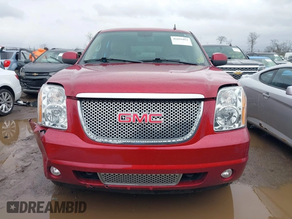 2013 GMC Yukon Denali with VIN 1GKS1EEFXDR314454, listed as a IAAI auction lot 41691051 with 141,612 mi miles. Bid and sale history available at carsss.com. Image 12.