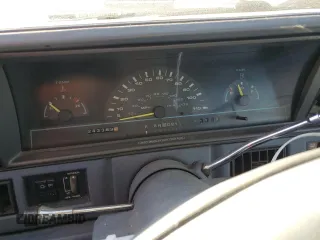 1996 Oldsmobile Cutlass Ciera 1SA VX5 z VIN 1G3AJ55M2T6364559, wystawiony jako Copart lot #81648814 z przebiegiem 243 363 mil mil oraz Tytuł czysty. Historia ofert i sprzedaży dostępna na DreamBid. Obrazek 9.