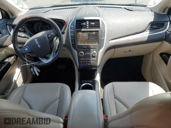 2019 Lincoln MKC Reserve with VIN 5LMCJ3D97KUL38925, listed as a Copart auction lot 62095365 with 62,995 mi miles and Salvage title. Bid and sale history available at DreamBid. Image 8.