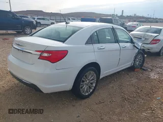 2012 Chrysler 200 Limited with VIN 1C3CCBCGXCN205796, listed as a IAAI auction lot 41482975 with 230,178 mi miles. Bid and sale history available at carsss.com. Image 4.