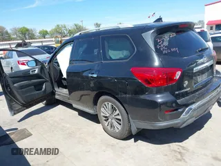 2019 Nissan Pathfinder Platinum with VIN 5N1DR2MM2KC610110, listed as a IAAI auction lot 41811572 with 55,459 mi miles and . Bid and sale history available at DreamBid. Image 3.