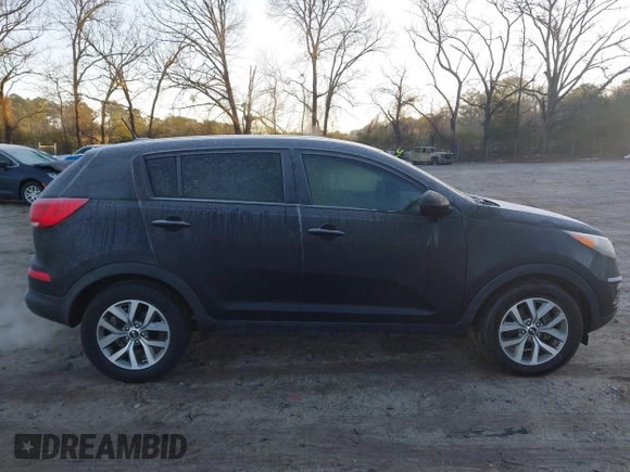 2016 Kia Sportage LX with VIN KNDPB3AC1G7807583, listed as a IAAI auction lot 41761546 with 80,648 mi miles. Bid and sale history available at carsss.com. Image 12.
