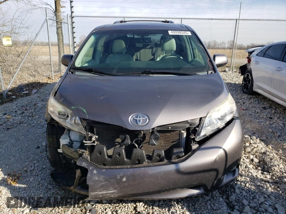 2011 Toyota Sienna XLE AAS with VIN 5TDYK3DC5BS118256, listed as a Copart auction lot 49208545 with 149,474 mi miles and Salvage Title. Bid and sale history available at carsss.com. Image 5.