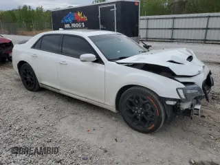 2017 Chrysler 300 S with VIN 2C3CCAGG2HH648089, listed as a Copart auction lot 50996415 with 159,767 mi miles and Salvage Title. Bid and sale history available at DreamBid. Image 4.