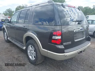 2006 Ford Explorer Eddie Bauer z VIN 1FMEU74E46UA44430, wystawiony jako IAAI lot #42300632 z przebiegiem 167 244 mil mil oraz . Historia ofert i sprzedaży dostępna na DreamBid. Obrazek 3.