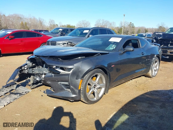 2016 Chevrolet Camaro 2SS with VIN 1G1FG1R71G0122171, listed as a IAAI auction lot 41304137 with 1 mi miles. Bid and sale history available at carsss.com. Image 16.