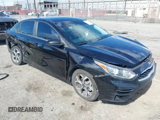 2019 Kia Forte LXS z VIN 3KPF24AD1KE082053, wystawiony jako IAAI lot #41603095 z przebiegiem 118 280 mil mil oraz . Historia ofert i sprzedaży dostępna na DreamBid. Obrazek 1.