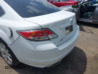 2011 Mazda 6 S Touring Plus with VIN 1YVHZ8CB5B5M18929, listed as a IAAI auction lot 42137560 with 202,040 mi miles and . Bid and sale history available at carsss.com. Image 6.
