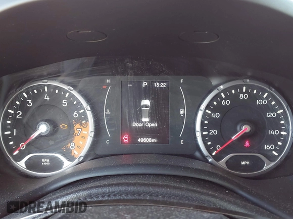 2015 Jeep Renegade Latitude with VIN ZACCJBBT3FPC45343, listed as a IAAI auction lot 41749291 with 49,608 mi miles. Bid and sale history available at carsss.com. Image 7.