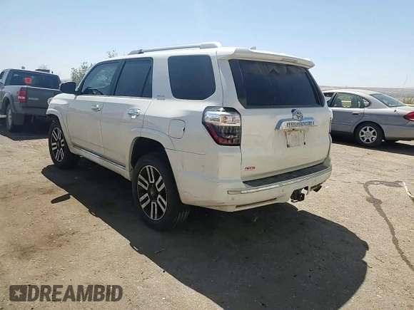 2017 Toyota 4Runner SR5 с VIN JTEBU5JR5H5428888, выставлен на аукционе Copart как лот 51862235 с пробегом Не указан миль и Списание • Salvage title. История ставок и продаж доступна на DreamBid. Изображение 11.