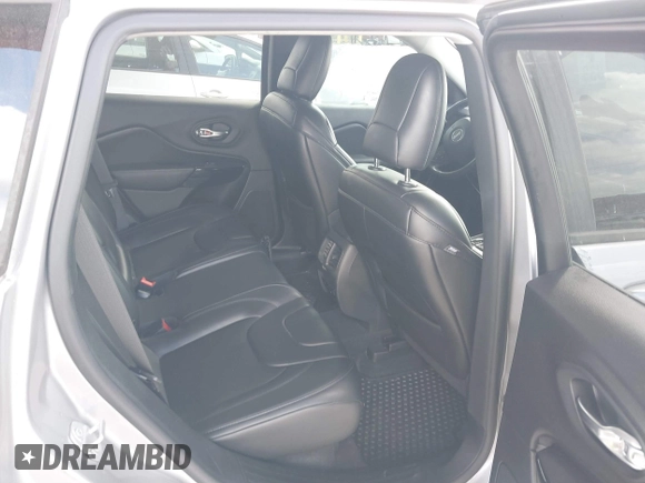 2019 Jeep Cherokee Latitude Plus с VIN 1C4PJMLB9KD375266, выставлен на аукционе IAAI как лот 41717636 с пробегом 69 415 миль миль и . История ставок и продаж доступна на DreamBid. Изображение 8.