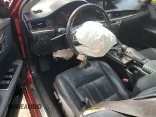 2016 Lexus ES 300h z VIN JTHBW1GG1G2117180, wystawiony jako Copart lot #57962425 z przebiegiem 107 587 mil mil oraz Szkoda całkowita • Salvage title. Historia ofert i sprzedaży dostępna na DreamBid. Obrazek 8.