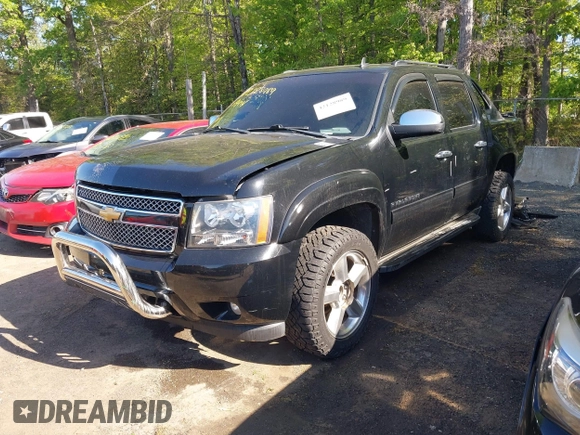 2013 Chevrolet Avalanche LS with VIN 3GNTKEE76DG197730, listed as a IAAI auction lot 42128989 with 105,722 mi miles and . Bid and sale history available at DreamBid. Image 18.