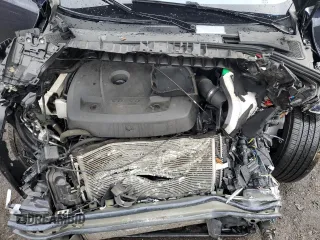 2017 Volvo V60 Premier with VIN YV140MEKXH1368933, listed as a Copart auction lot 86623754 with 0 mi miles and Salvage Title. Bid and sale history available at carsss.com. Image 12.