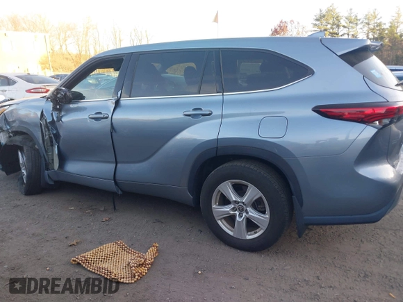 2020 Toyota Highlander LE with VIN 5TDBZRBH0LS019638, listed as a IAAI auction lot 40786491 with 46,798 mi miles and . Bid and sale history available at DreamBid. Image 14.