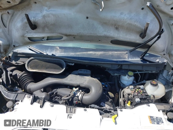 2018 Ford Transit z VIN 1FTYR1ZM2JKA64616, wystawiony jako IAAI lot #42416596 z przebiegiem Nie podano mil oraz . Historia ofert i sprzedaży dostępna na DreamBid. Obrazek 10.