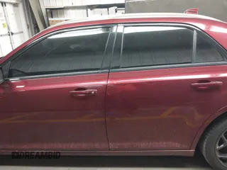 2019 Chrysler 300 Touring z VIN 2C3CCAAG8KH728870, wystawiony jako IAAI lot #42058294 z przebiegiem 40 671 mil mil oraz . Historia ofert i sprzedaży dostępna na DreamBid. Obrazek 14.