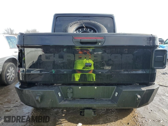 2022 Jeep Gladiator Rubicon с VIN 1C6JJTBG0NL163323, выставлен на аукционе Copart как лот 44919205 с пробегом 7 817 миль миль и Списание • Salvage title. История ставок и продаж доступна на DreamBid. Изображение 6.