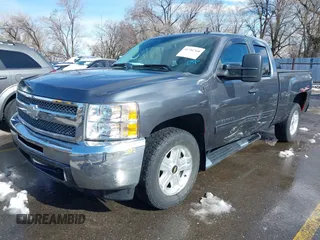 2013 Chevrolet Silverado 1500 LT with VIN 1GCRKSE75DZ364886, listed as a IAAI auction lot 41702368 with 69,351 mi miles and . Bid and sale history available at DreamBid. Image 2.