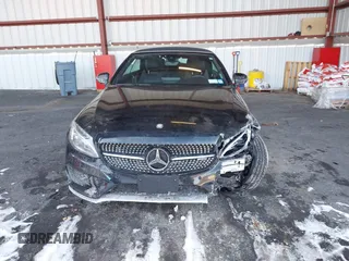 2017 Mercedes-Benz C 43 AMG z VIN WDDWK6EB4HF479202, wystawiony jako IAAI lot #41432277 z przebiegiem 50 378 mil mil oraz . Historia ofert i sprzedaży dostępna na DreamBid. Obrazek 12.