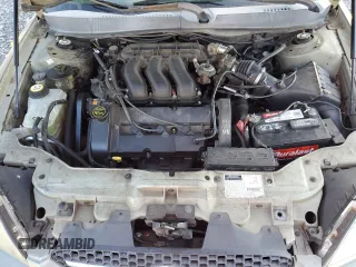 2002 Ford Taurus SES Standard with VIN 1FAFP55S92A126261, listed as a Copart auction lot 88535745 with 207,545 mi miles and Non Repairable. Bid and sale history available at carsss.com. Image 12.