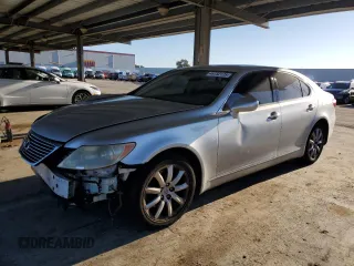 2009 Lexus LS 460 with VIN JTHBL46F895085705, listed as a Copart auction lot 46752125 with 204,185 mi miles and Clean Title. Bid and sale history available at carsss.com. Image 1.