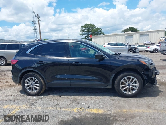 2020 Ford Escape SE z VIN 1FMCU0G65LUA92260, wystawiony jako IAAI lot #42244569 z przebiegiem 49 802 mil mil oraz . Historia ofert i sprzedaży dostępna na DreamBid. Obrazek 14.