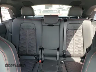 2024 Audi RS Q8 z VIN WU1ARBF19RD015644, wystawiony jako Copart lot #80569264 z przebiegiem 131 mil mil oraz Szkoda całkowita • Salvage title. Historia ofert i sprzedaży dostępna na DreamBid. Obrazek 10.