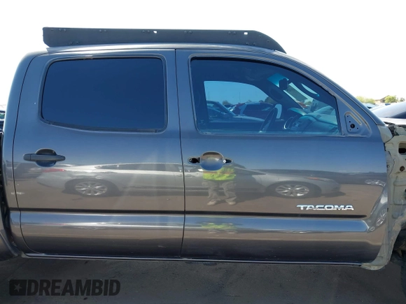 2011 Toyota Tacoma PreRunner with VIN 3TMJU4GN4BM114858, listed as a IAAI auction lot 41976639 with 296,849 mi miles and . Bid and sale history available at DreamBid. Image 14.