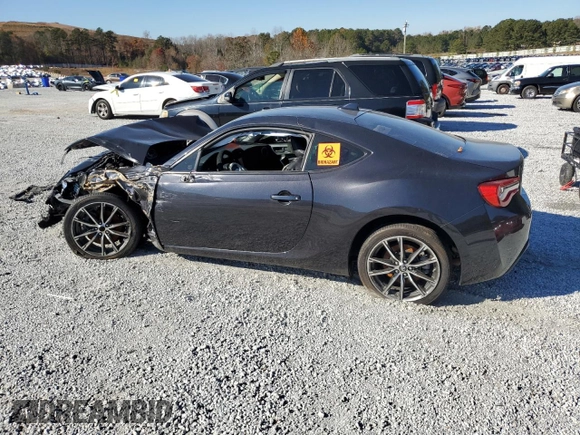 2017 Toyota 86 with VIN JF1ZNAA10H8705387, listed as a Copart auction lot 82823194 with 0 mi miles and Clean Title. Bid and sale history available at carsss.com. Image 2.
