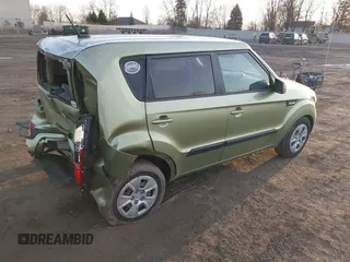 2012 Kia Soul with VIN KNDJT2A50C7391275, listed as a IAAI auction lot 41811882 with 112,630 mi miles. Bid and sale history available at carsss.com. Image 4.