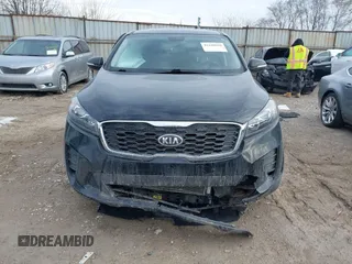 2020 Kia Sorento LX with VIN 5XYPGDA30LG638712, listed as a IAAI auction lot 41640969 with 62,197 mi miles and . Bid and sale history available at carsss.com. Image 12.
