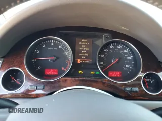 2006 Audi A8 4.2L z VIN WAUML44E36N004431, wystawiony jako Copart lot #81116244 z przebiegiem 164 191 mil mil oraz Nie do naprawy • Non repairable. Historia ofert i sprzedaży dostępna na DreamBid. Obrazek 9.