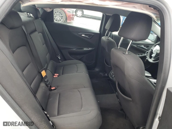 2018 Chevrolet Malibu LT with VIN 1G1ZD5ST3JF129163, listed as a Copart auction lot 82432514 with 122,870 mi miles and Salvage Title. Bid and sale history available at carsss.com. Image 10.