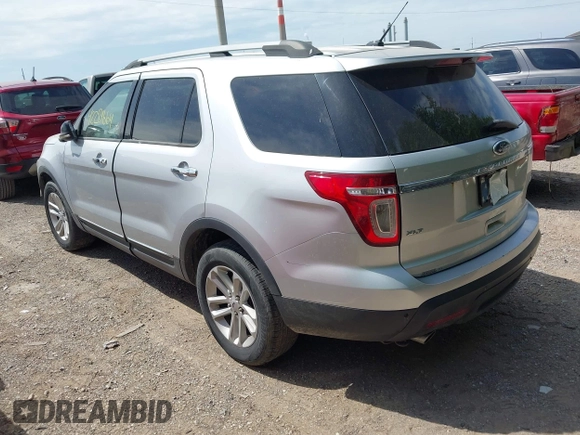 2012 Ford Explorer XLT with VIN 1FMHK8D86CGA22748, listed as a IAAI auction lot 42284664 with 227,870 mi miles and . Bid and sale history available at DreamBid. Image 3.