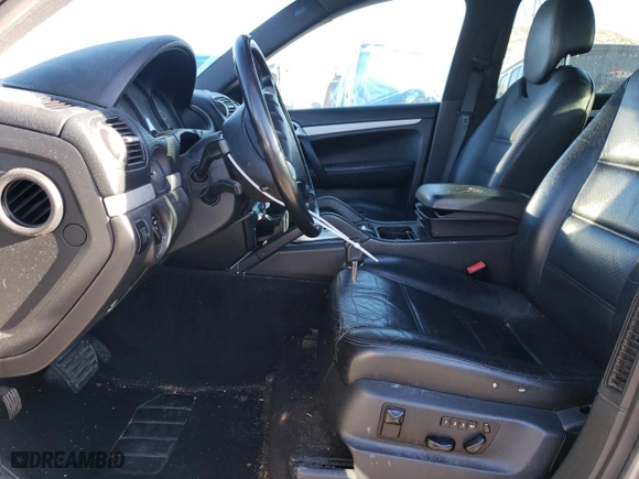 2010 Porsche Cayenne with VIN WP1AA2AP7ALA09642, listed as a Copart auction lot 87620155 with 131,538 mi miles and Clean Title. Bid and sale history available at carsss.com. Image 7.