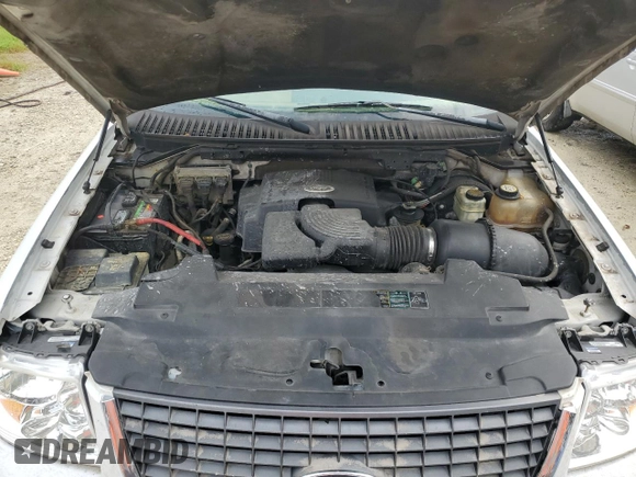 2004 Ford Expedition Special Service with VIN 1FMPU15L34LA68756, listed as a Copart auction lot 72979974 with 226,850 mi miles and Salvage Title. Bid and sale history available at carsss.com. Image 12.