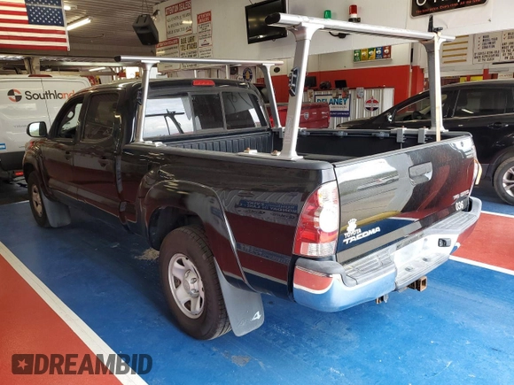2013 Toyota Tacoma with VIN 5TFMU4FNXDX013268, listed as a IAAI auction lot 42631333 with 298,790 mi miles and . Bid and sale history available at DreamBid. Image 15.