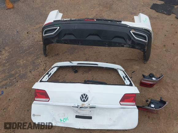 2021 Volkswagen Atlas S с VIN 1V2AP2CA1MC502776, выставлен на аукционе IAAI как лот 41481948 с пробегом 61 503 миль миль и . История ставок и продаж доступна на DreamBid. Изображение 12.