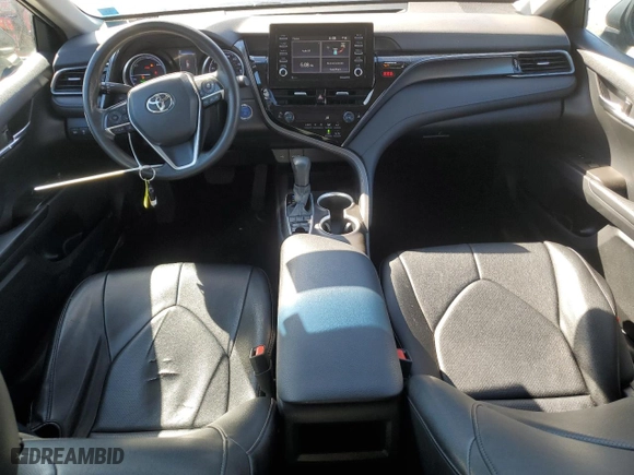 2021 Toyota Camry Hybrid LE with VIN 4T1C31AK7MU546556, listed as a Copart auction lot 45328755 with 135,524 mi miles and Salvage Title. Bid and sale history available at carsss.com. Image 8.