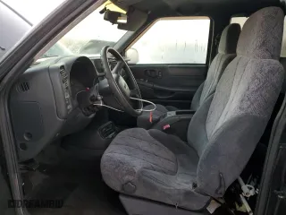1999 GMC Sonoma SLS with VIN 1GTCS19X7X8517501, listed as a Copart auction lot 77200074 with 0 mi miles and Salvage Title. Bid and sale history available at carsss.com. Image 7.