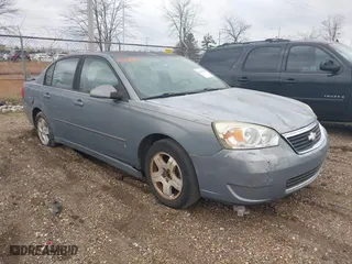 2007 Chevrolet Malibu LT w/2LT with VIN 1G1ZT58N67F137567, listed as a IAAI auction lot 41540396 with 262,200 mi miles. Bid and sale history available at carsss.com. Image 1.