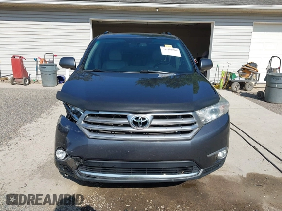 2012 Toyota Highlander Limited with VIN 5TDDK3EH8CS153044, listed as a IAAI auction lot 42565569 with 156,381 mi miles and . Bid and sale history available at DreamBid. Image 13.