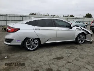 2018 Honda Clarity Plug-In Hybrid with VIN JHMZC5F16JC021736, listed as a Copart auction lot 71761784 with 93,541 mi miles and Salvage Title. Bid and sale history available at carsss.com. Image 3.