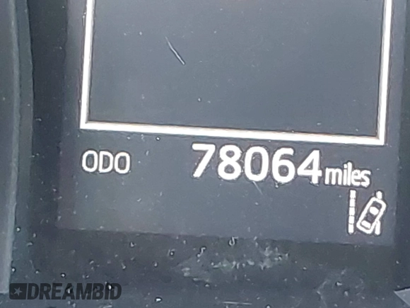 2019 Toyota Camry LE z VIN 4T1B11HK5KU746677, wystawiony jako IAAI lot #41968272 z przebiegiem 78 064 mil mil oraz . Historia ofert i sprzedaży dostępna na DreamBid. Obrazek 15.