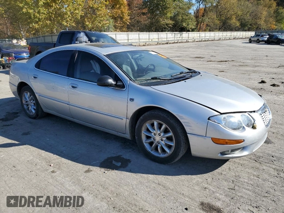 2004 Chrysler 300M M z VIN 2C3HE66G24H630300, wystawiony jako Copart lot #76749344 z przebiegiem 50 078 mil mil oraz Szkoda całkowita • Salvage title. Historia ofert i sprzedaży dostępna na DreamBid. Obrazek 4.